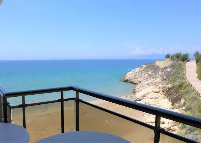 Cala Llenguadets 公寓 萨洛